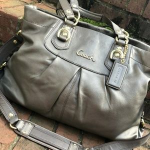 Coach leather hand bag.
